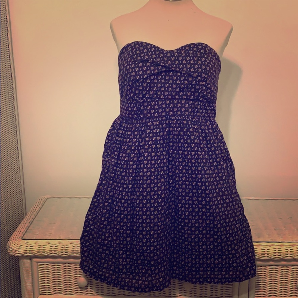 Sold!💜💥FINAL PRICE! Strapless floral dress